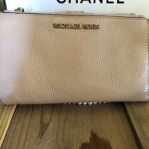 Michael Kors Wristlet